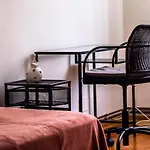 Bohemian - Center Of 부쿠레슈티
