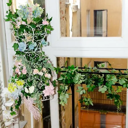 Bohemian - Center Of Apartment *