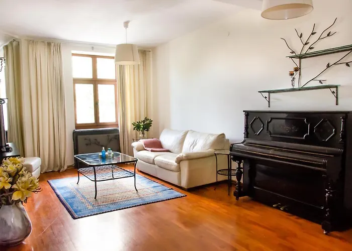 Bohemian - Center Of